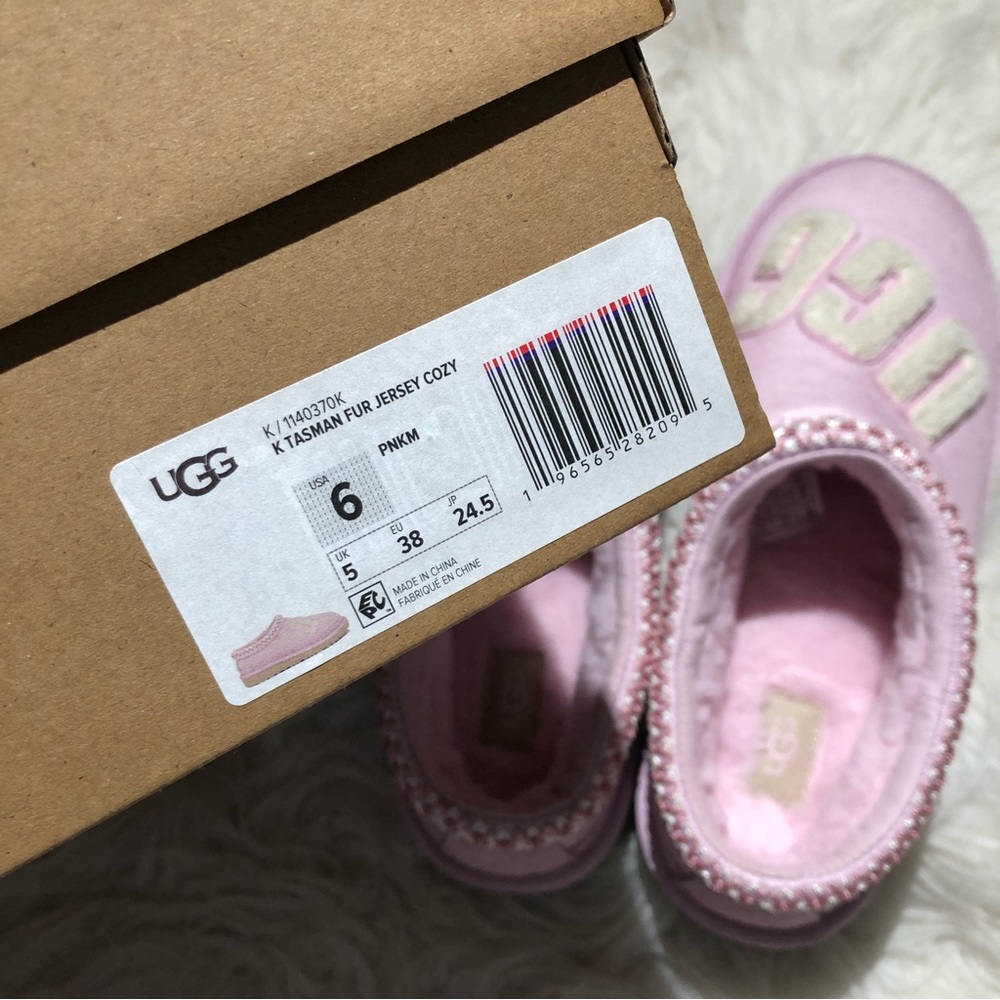 NWT UGG limited edition pink Tasman White Size 6 kids = 7.5 women Fuzzy Slip On - Picture 7 of 7